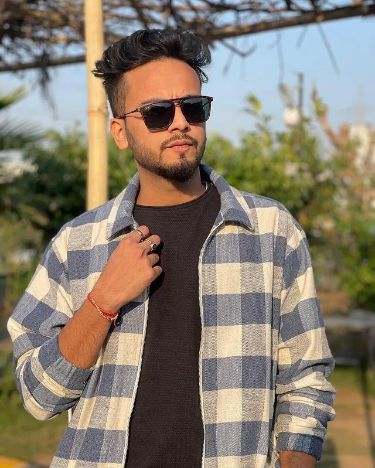 Elvish Yadav Biography: From YouTube Star to Digital Entrepreneur