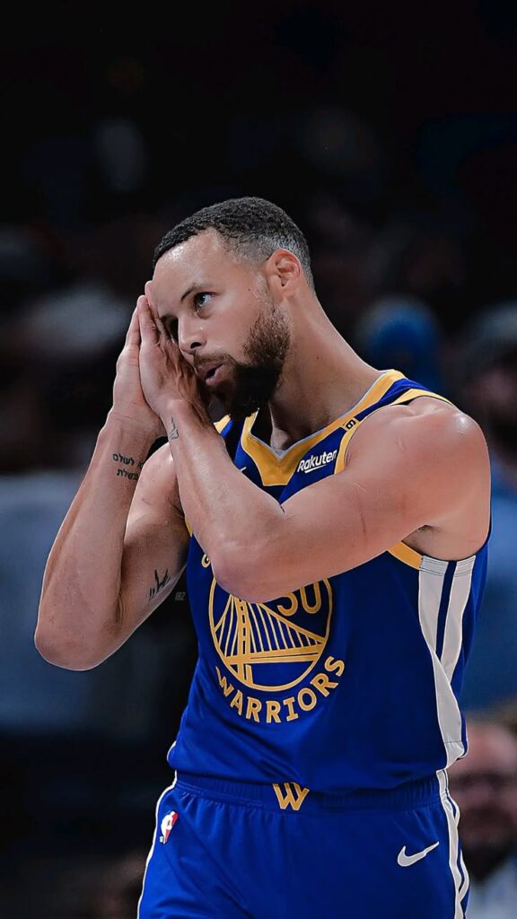 Stephen Curry Biography: From Underdog to NBA Legend