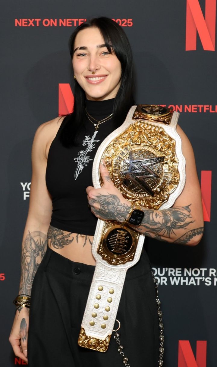 Rhea Ripley Biography – WWE Star, Career, Age, Boyfriend & More (2025)