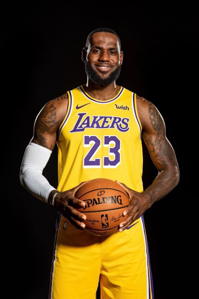 Biography of LeBron James: The King of Basketball